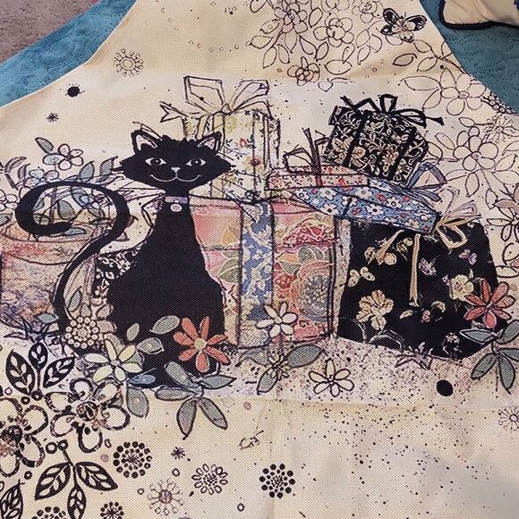 Kitchen or Housework Apron in Linen Printed with Cute Cat - Picture 7 of 9